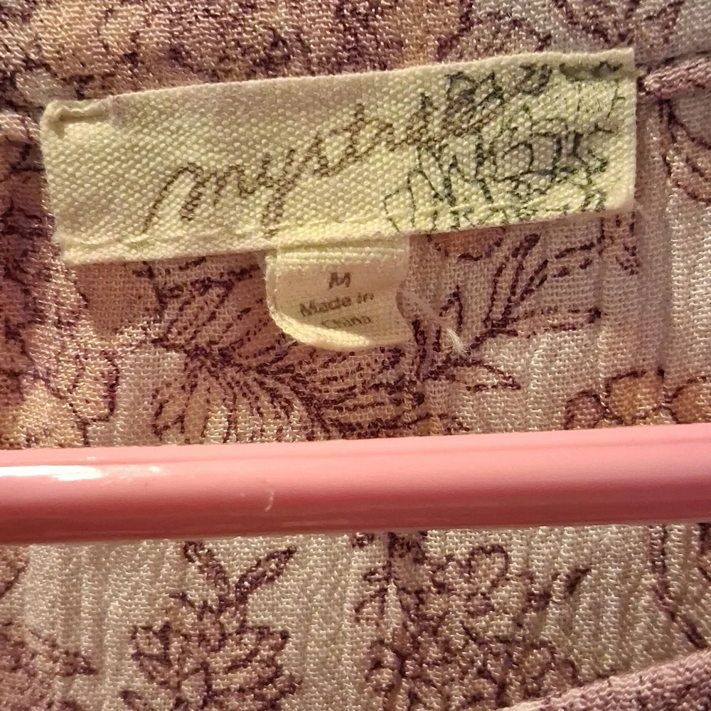 Mystree Blush Floral Top - Picture 3 of 7